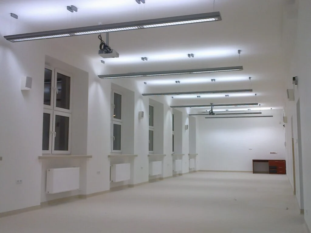 Realizacja ELEKTROVOLT — instalacje w obiekcie